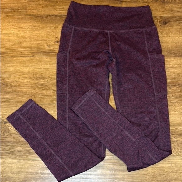 Aerie Chill Play Move Women’s M Long Burgundy Flecked Pocket Pull On Leggings - Picture 1 of 8